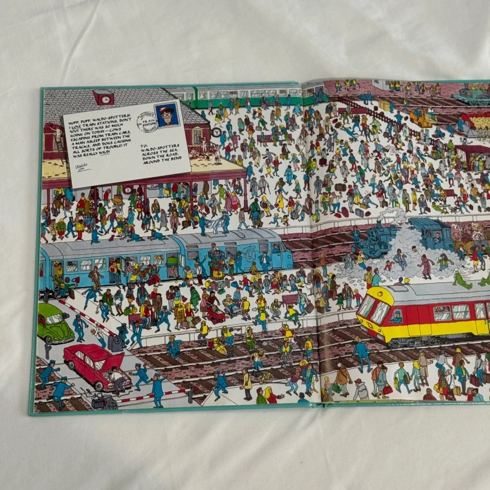 2011 Wheres Waldo Deluxe Anniversary Edition Hardcover Book Martin Handford
